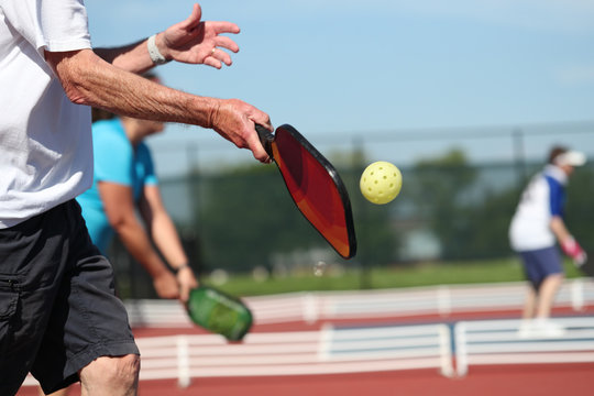 Top 5+ Bài tập đánh bóng Pickleball giúp bạn lên level nhanh chóng
