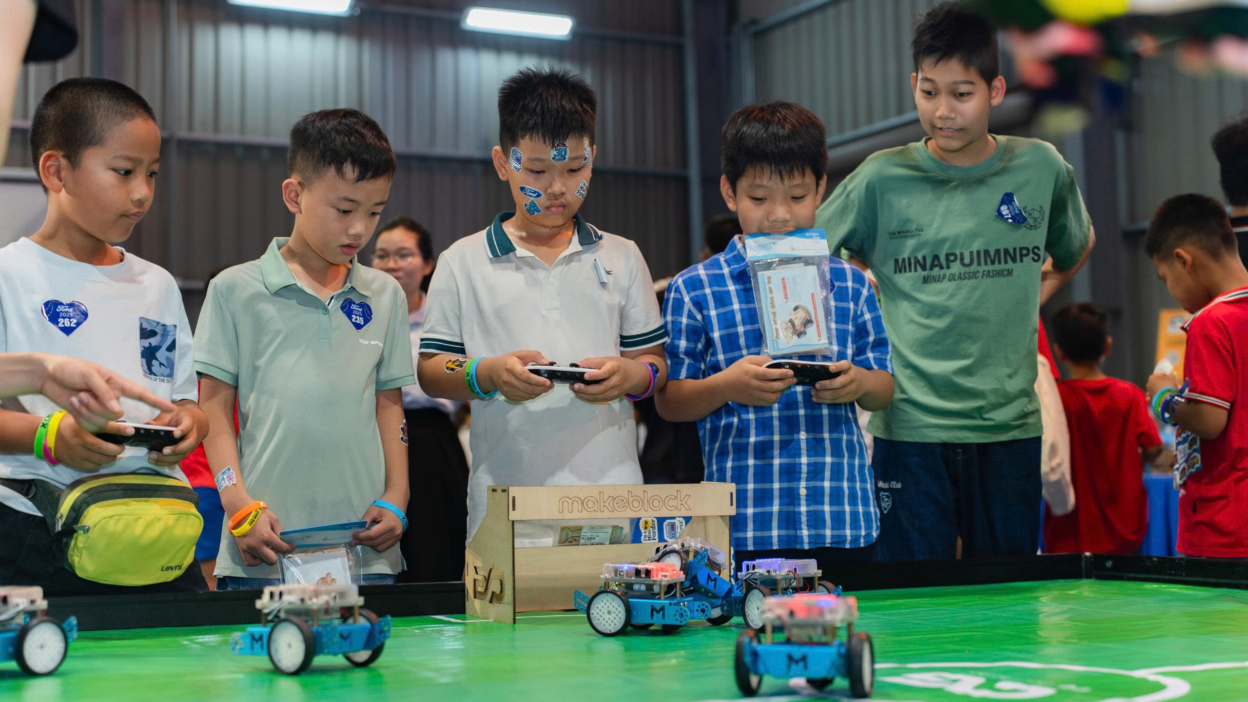 Trải nghiệm STEM Robotics cùng mBot V1.2 cùng với Quách Gia tại Ford Hải Dương