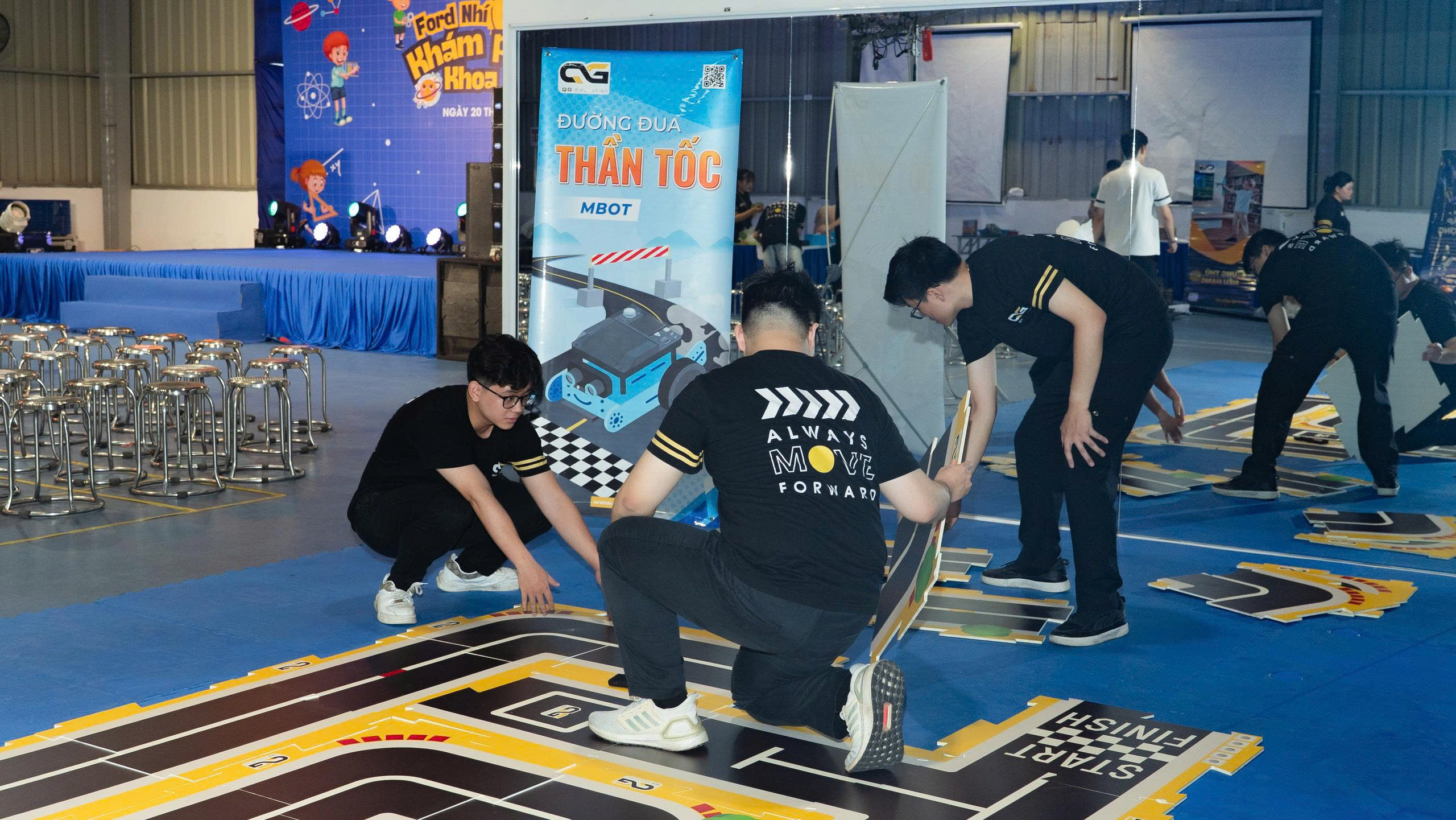 Trải nghiệm STEM Robotics cùng mBot V1.2 cùng với Quách Gia tại Ford Hải Dương