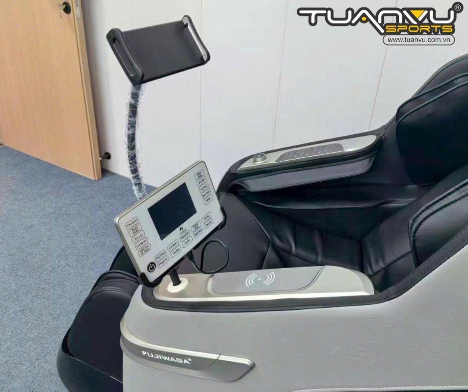 Ghế massage cao cấp FUJIWAGA FC912 Titanium