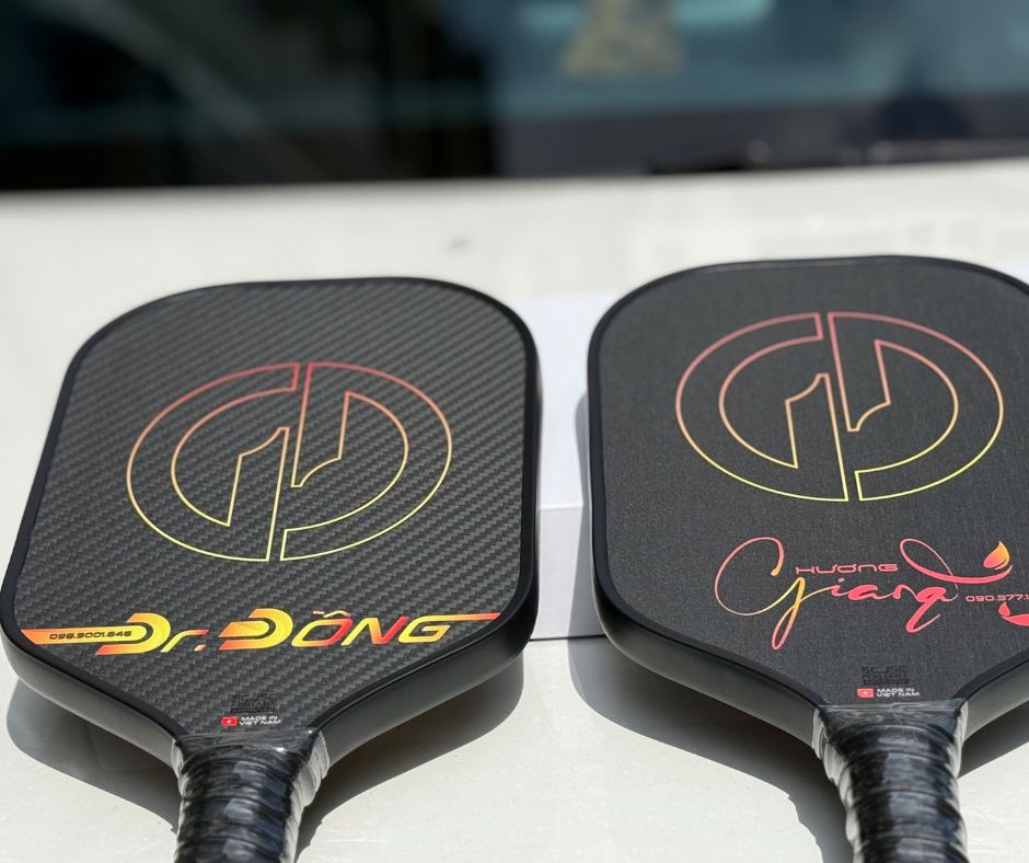 Vợt Pickleball bộ đôi Dr. Đồng & Hương Giang