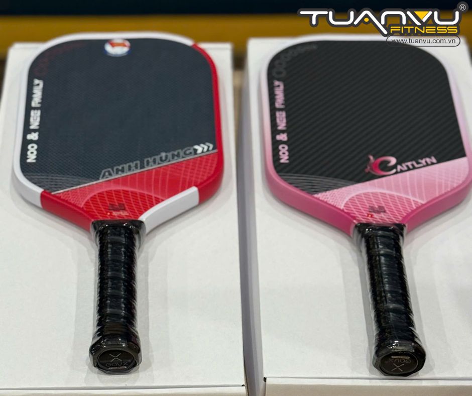 Vợt Pickleball đôi Caitlin - Anh Hùng Edition