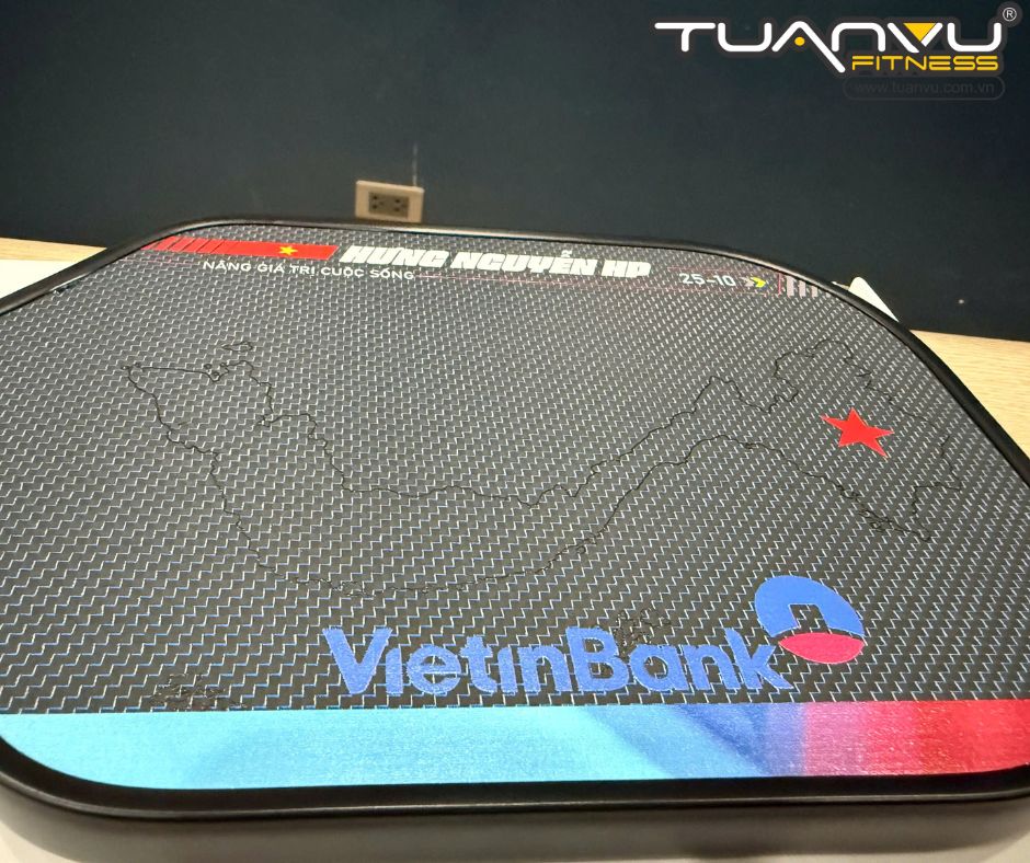 Vợt Pickleball Nguyễn Hưng Viettin Bank Edition