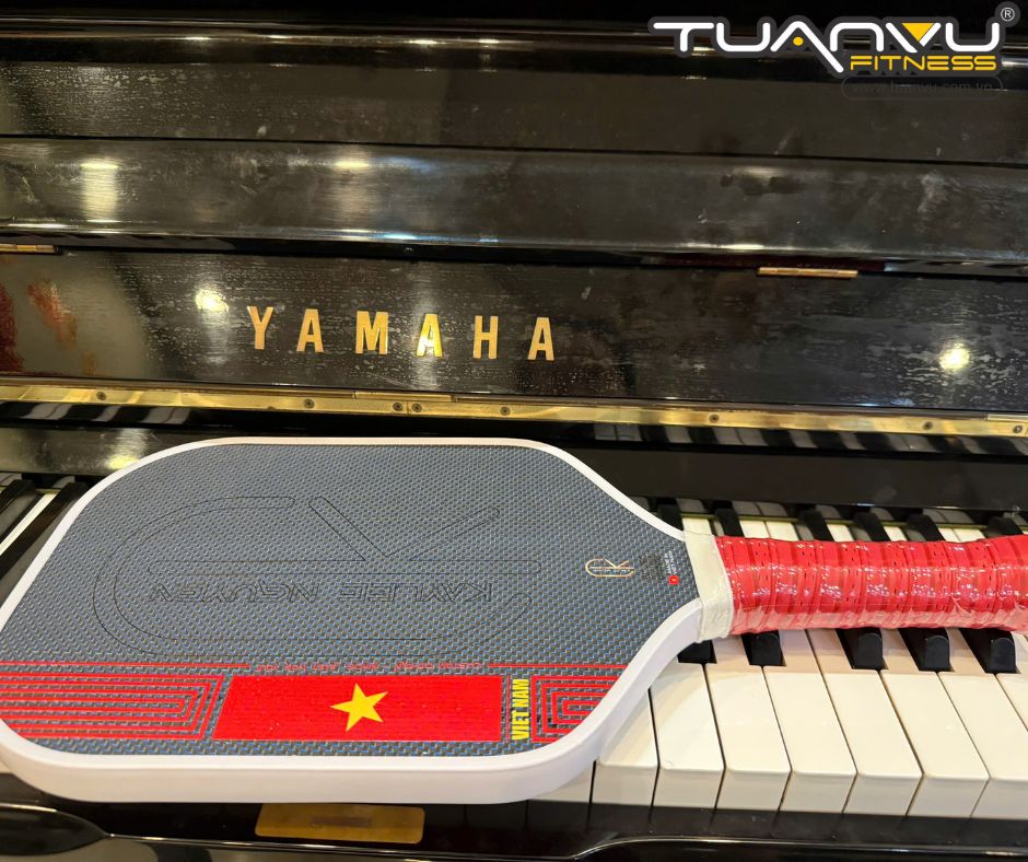 Vợt Pickleball Titan Kaylee Nguyễn Edition