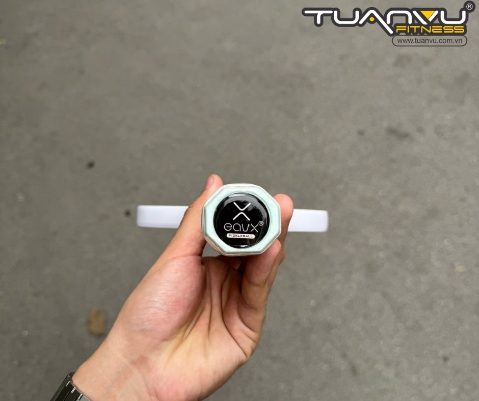 Vợt Pickleball EAVX dấu ấn tên riêng