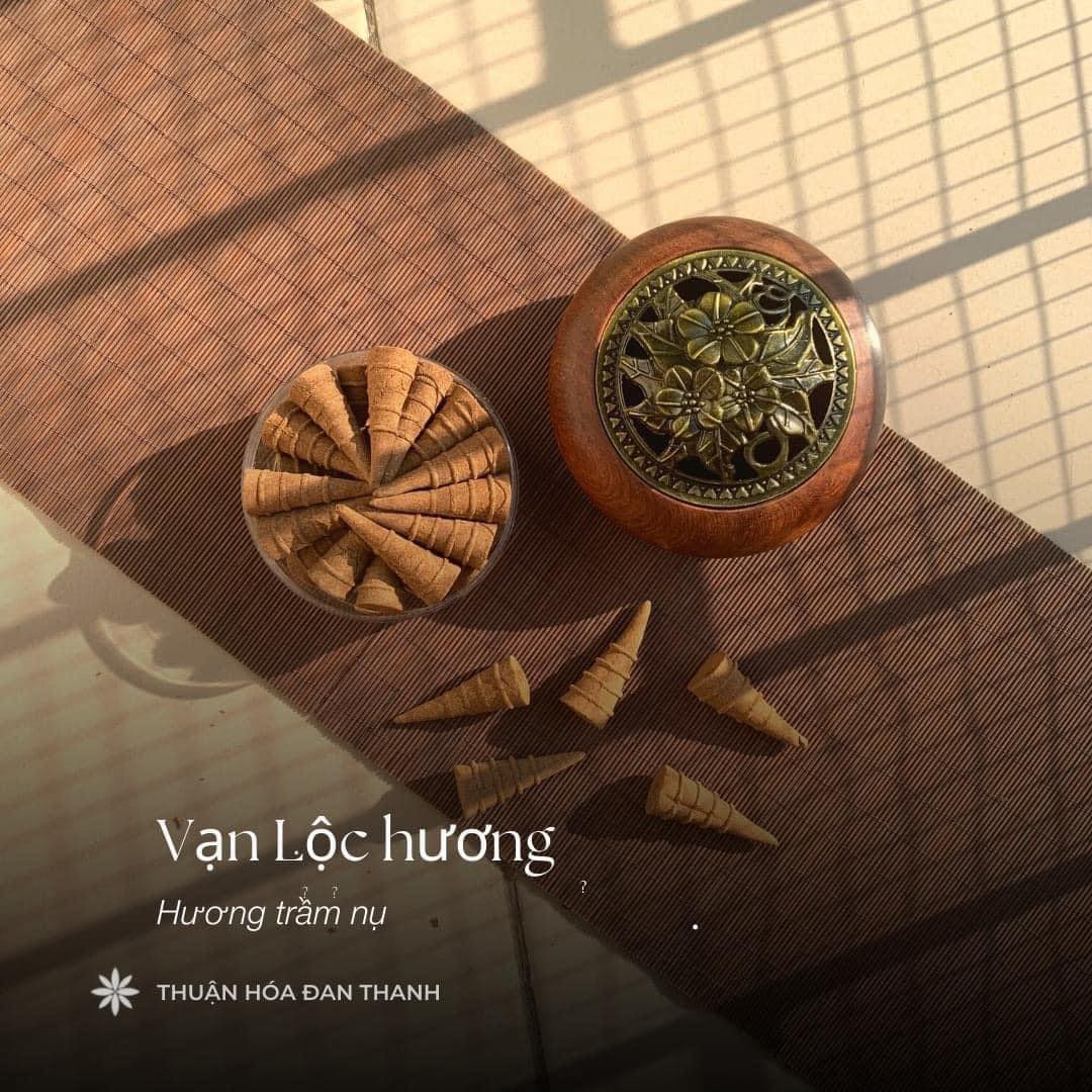 HƯƠNG NỤ VẠN LỘC HƯƠNG