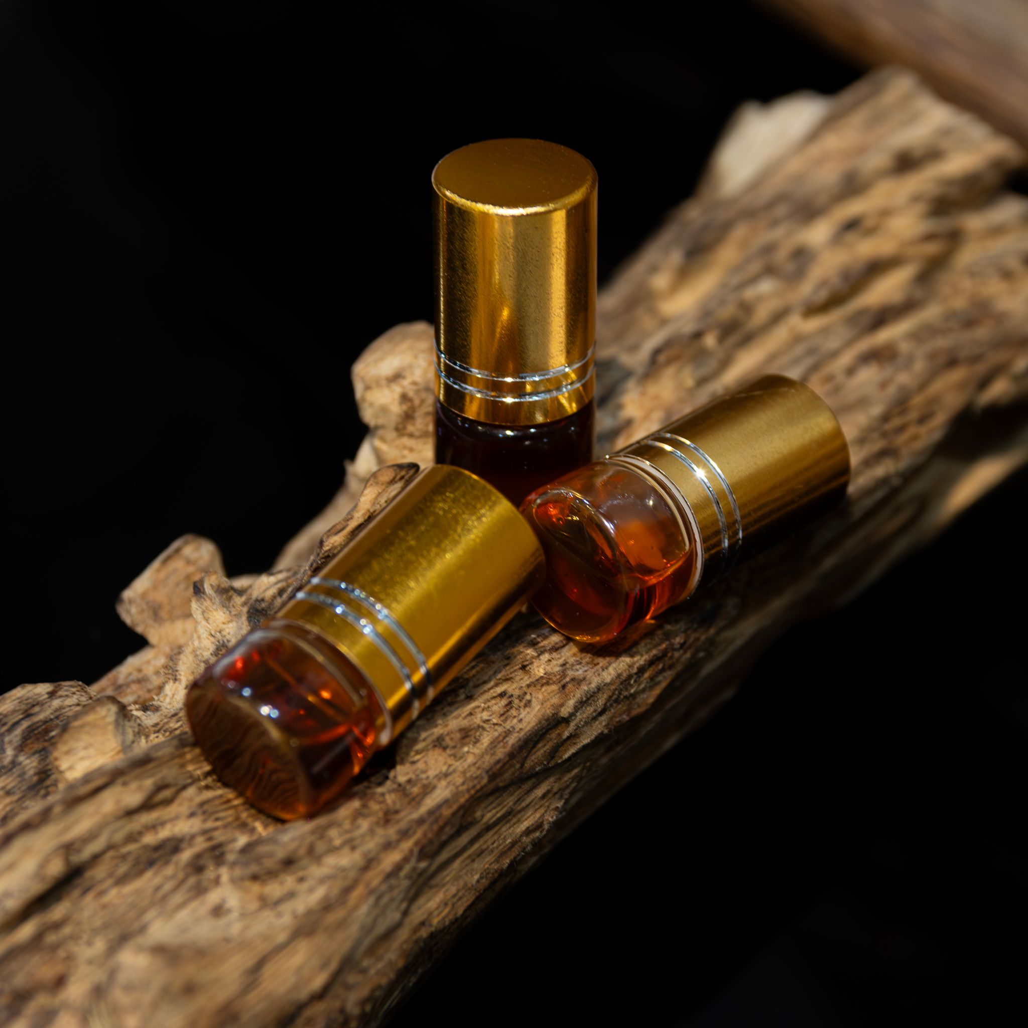 Năng lượng chữa lành từ tinh dầu Trầm hương cao cấp