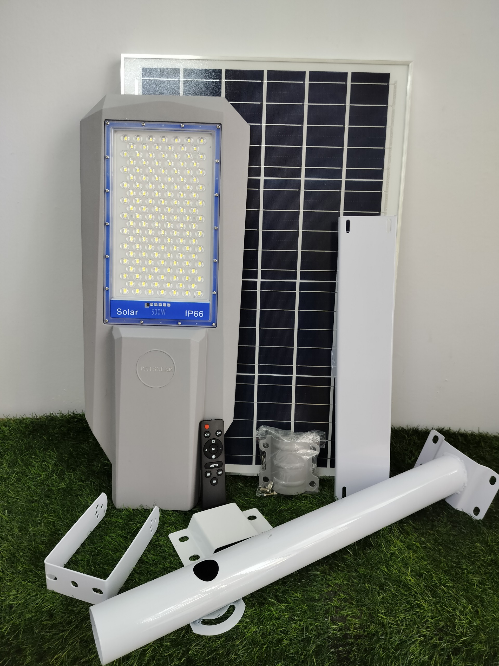 Đèn Năng Lượng Mặt Trời Phi Thuyền Alpha 500W , Ánh Sáng Trắng, Tấm Pin Mono