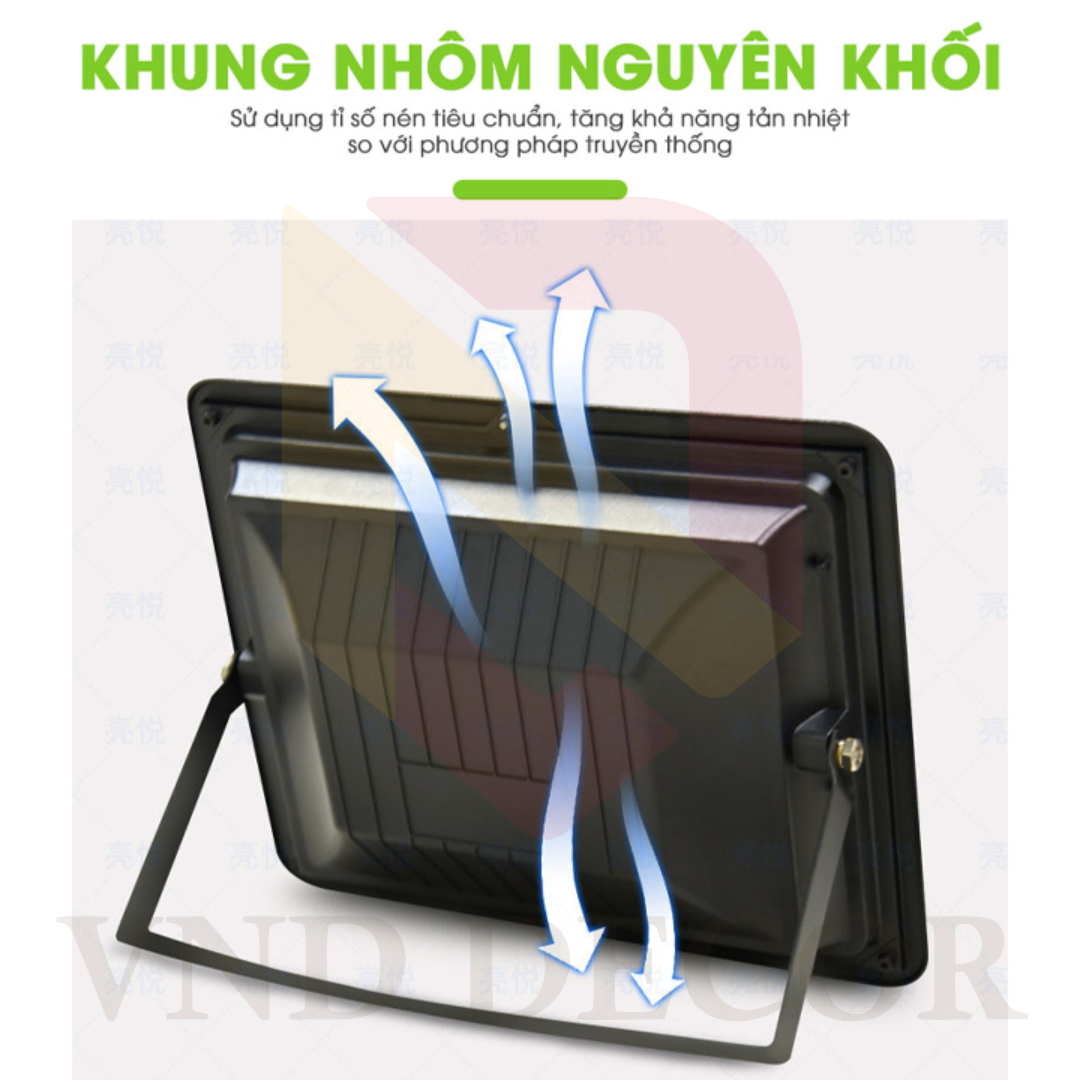 Đèn Năng Lượng Mặt Trời LED Pha Tổ Ong Chống Chói 300W