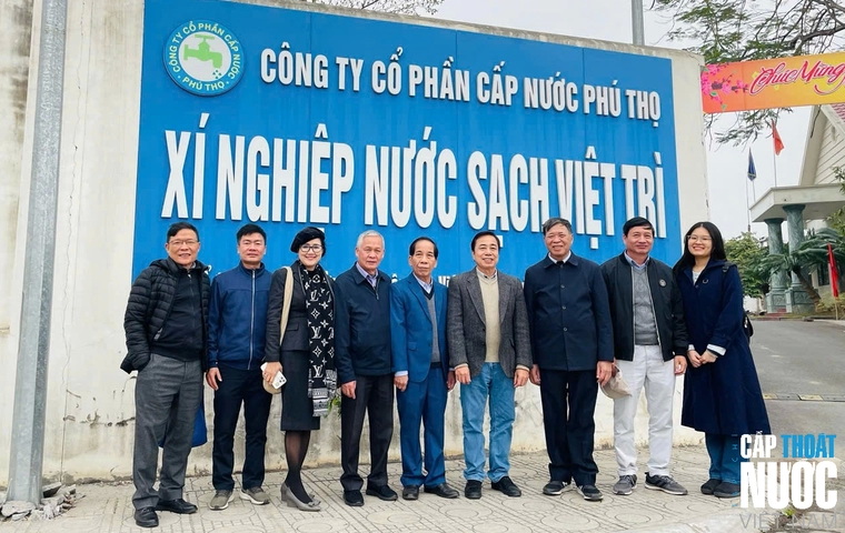Đoàn công tác VWSA thăm và chúc Tết đầu xuân tại Công ty CP CN Phú Thọ