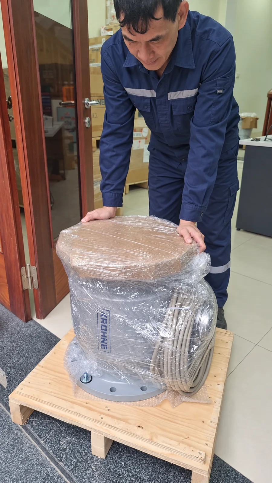 Kiểm tra kiện hàng khi tiếp nhận – Kiểm tra kiện hàng khi tiếp nhận – KROHNE WATERFLUX 3070