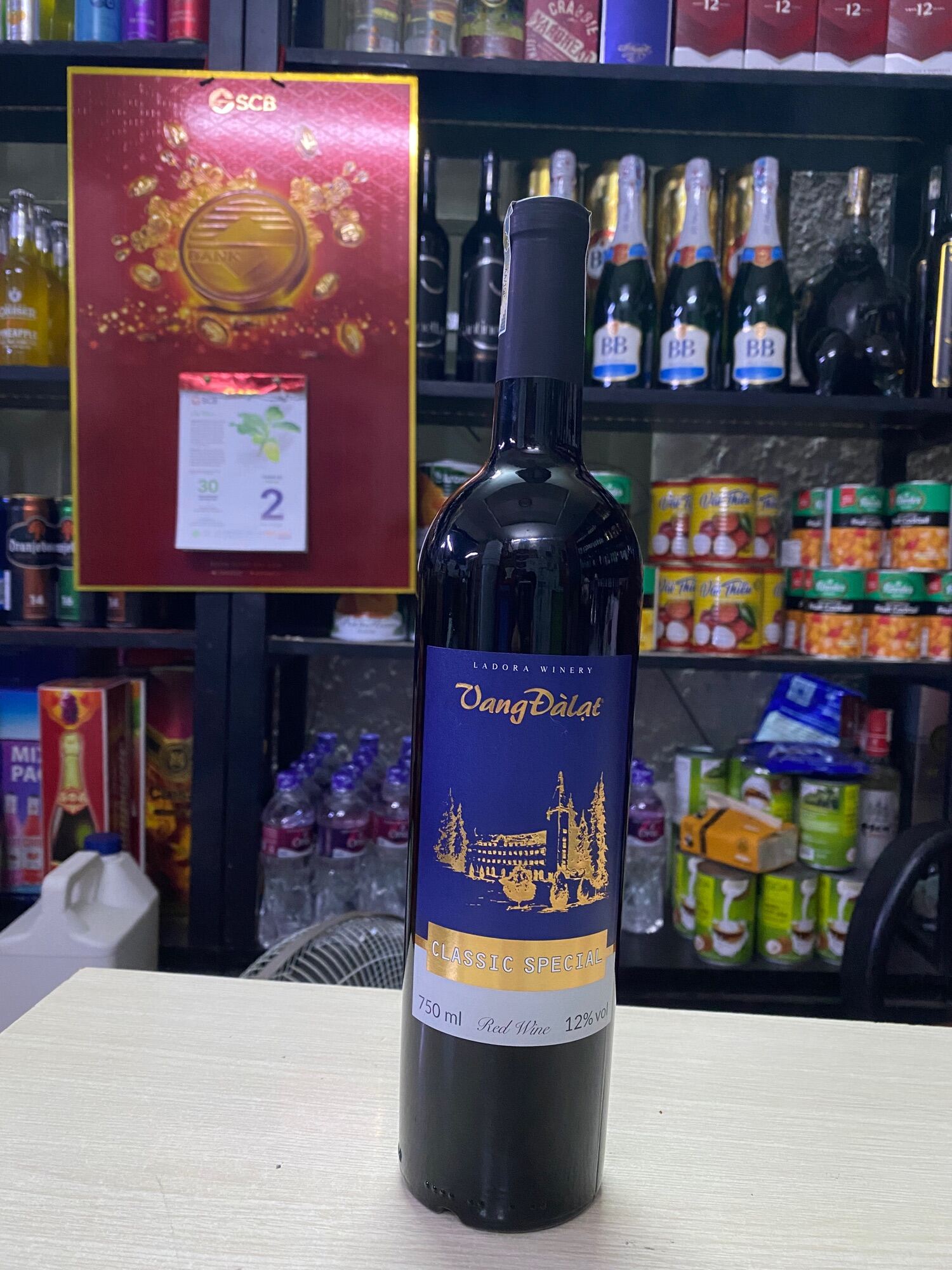 1 thùng VANG Đà Lạt Classic Special 12% Đỏ 750ml ( Nhãn Xanh) x 6 Chai