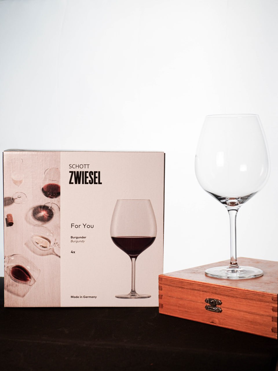 Bộ 4 ly vang đỏ Burgunder Schott Zwiesel 121870 For You 4pcs.gift box- made in Germany