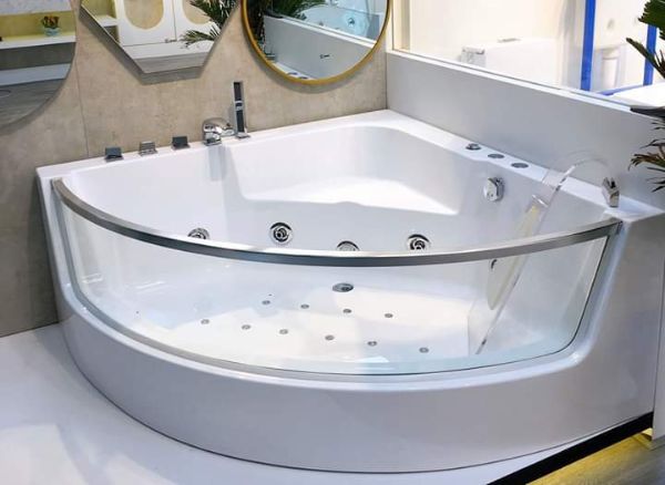 Bồn tắm giá giao động trên 80 triệu