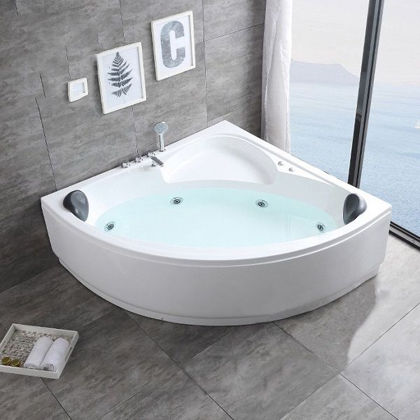 Bồn tắm giá giao động từ 20 – 35 triệu