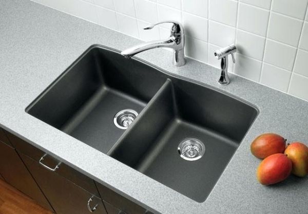 Ưu điểm của chậu rửa bát âm bàn đá