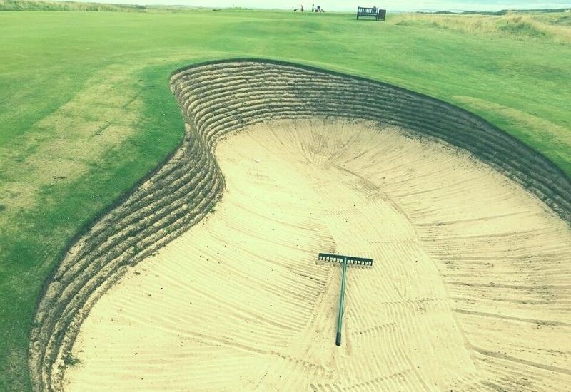 Bunker trong golf là gì?