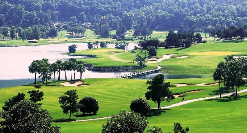 Sân Golf Đồng Mô Tọa lạc tại Đồng Mô, Sơn Tây, Hà Nội