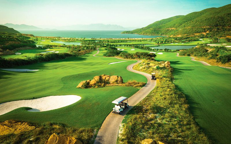 Vẻ đẹp thiên nhiên của sân golf Kim Bảng