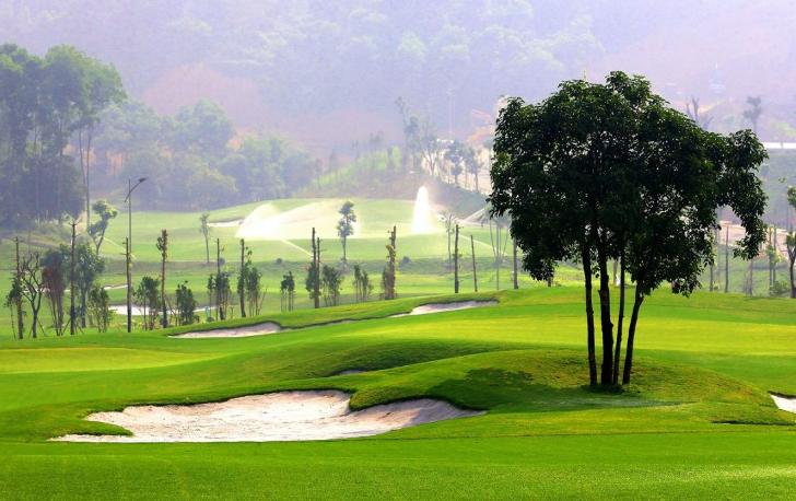 Địa hình BRG Legend Valley Golf đem lại những thử thách khó nhằn cho golfer
