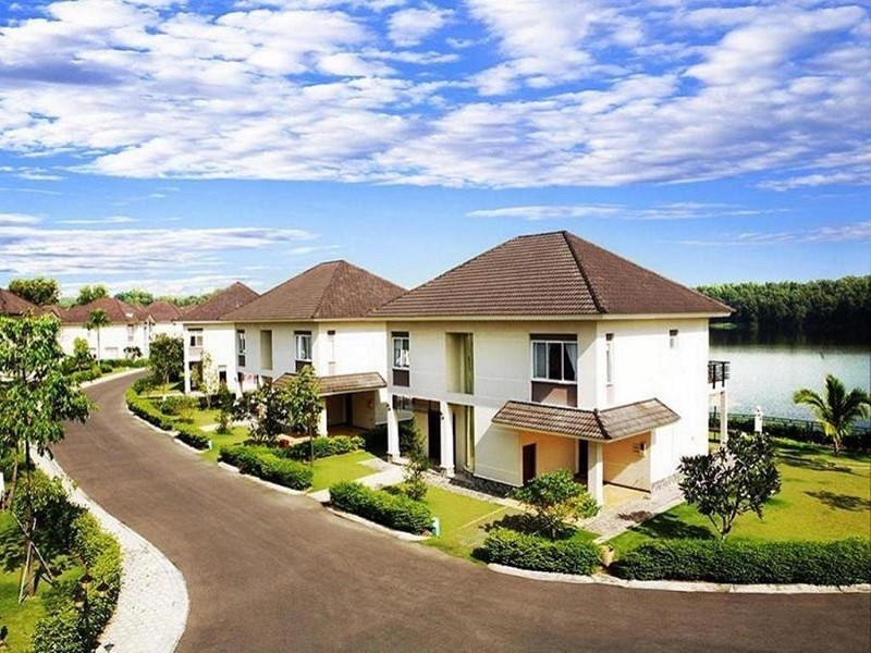 Nhà câu lạc bộ là điểm quen thuộc trong mỗi sân golf