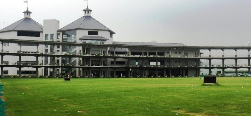 Sân golf Phương Đông được xây dựng với thiết kế hiện đại