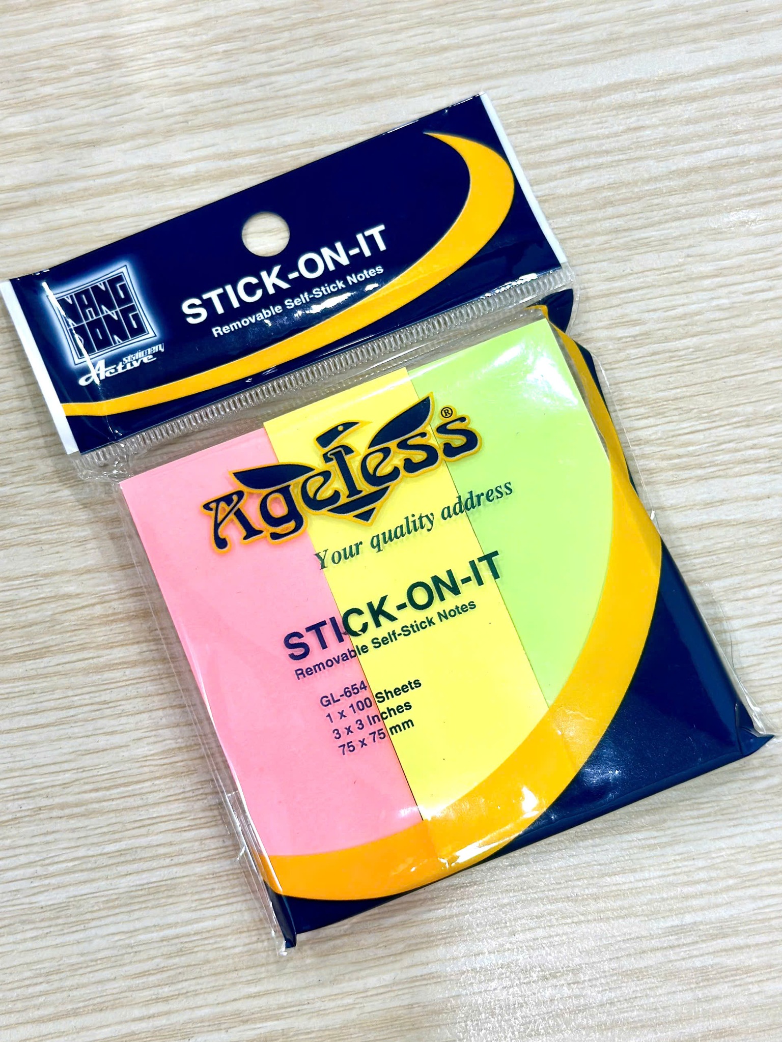 Giấy note 3 màu-Tiện lợi và nhỏ gọn