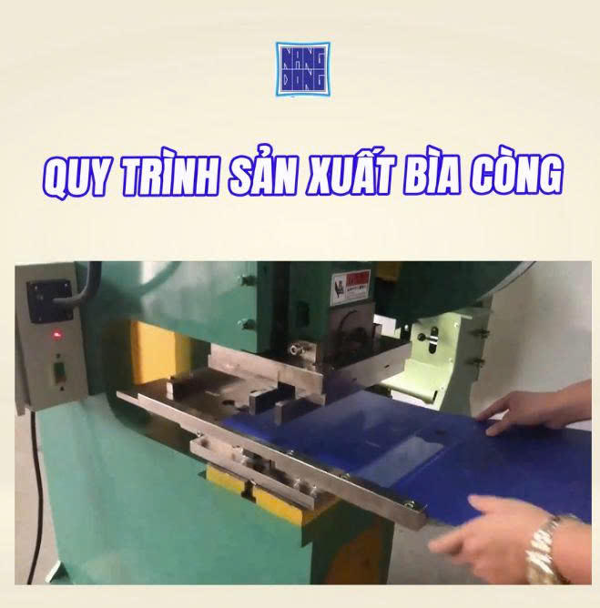 Quy Trình Sản Xuất Bìa Còng Chuyên Nghiệp Tại VPP Năng Động