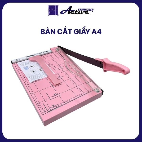 Bàn cắt giấy A4 sắt - Có thanh chặn giấy - Màu Hồng