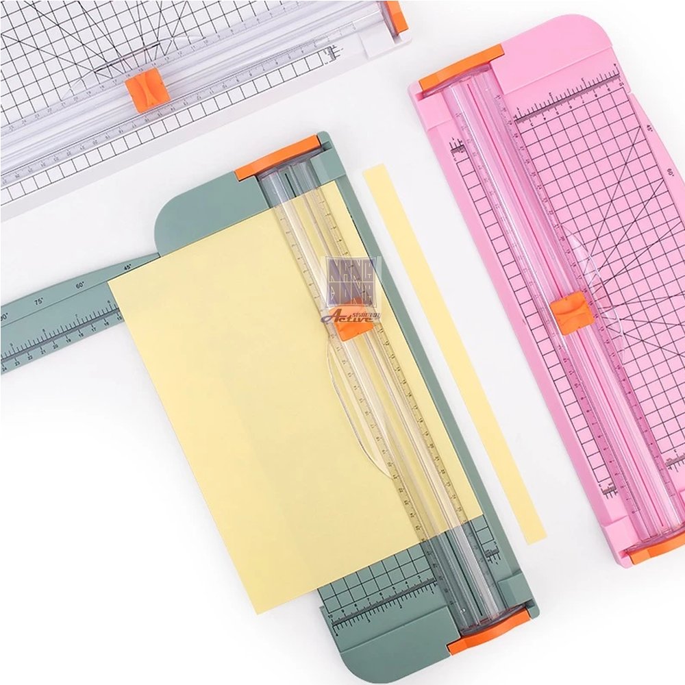 Bàn cắt giấy nhựa mini A4 dao trượt - Có Thước