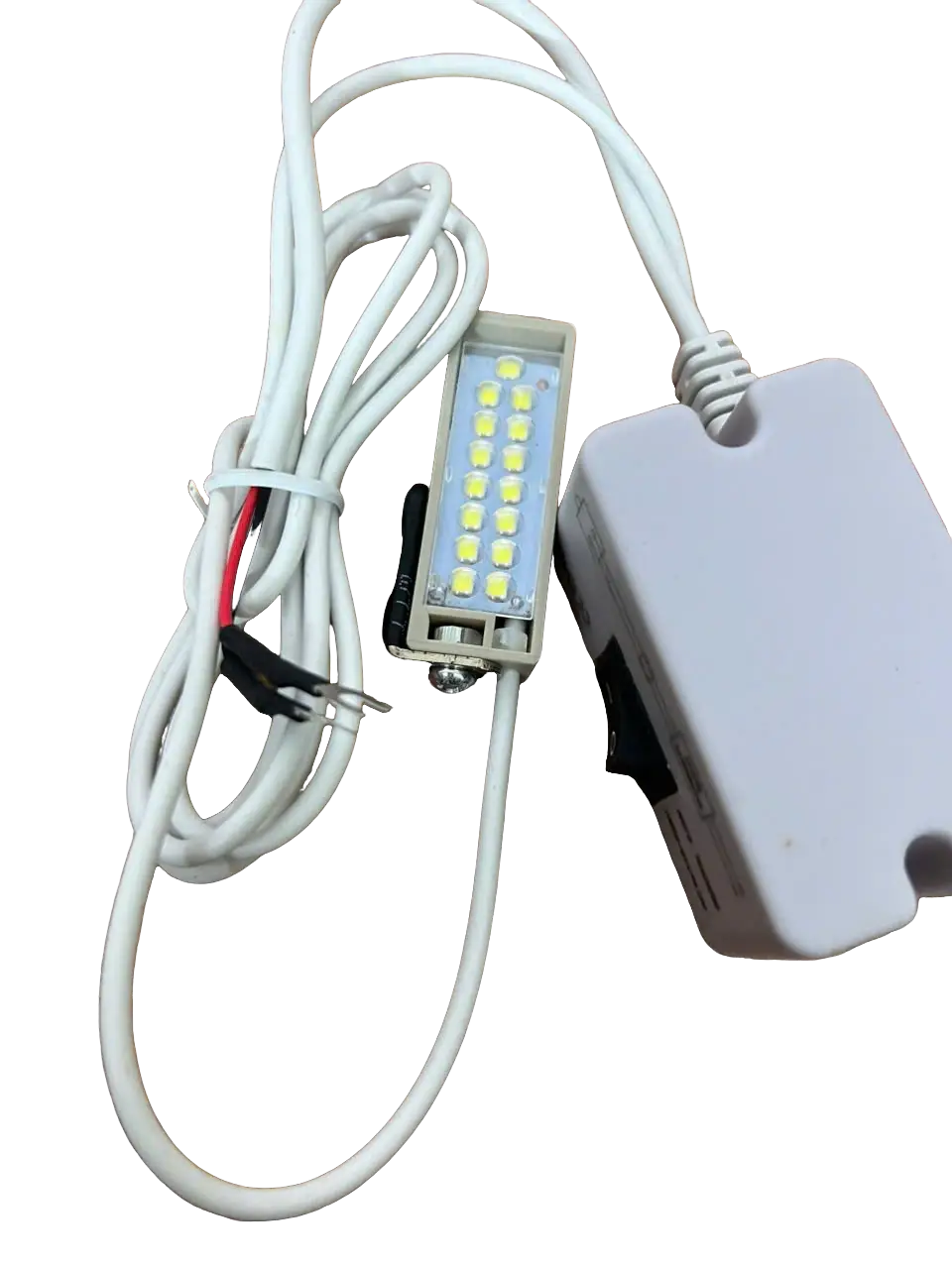 ĐÈN NGÓN 15 BÓNG LED hãng JUKI, hộp đèn được đấu nối trực tiếp vào công tắc nguồn của máy may công nghiệp(GIÁ 1 CÁI)