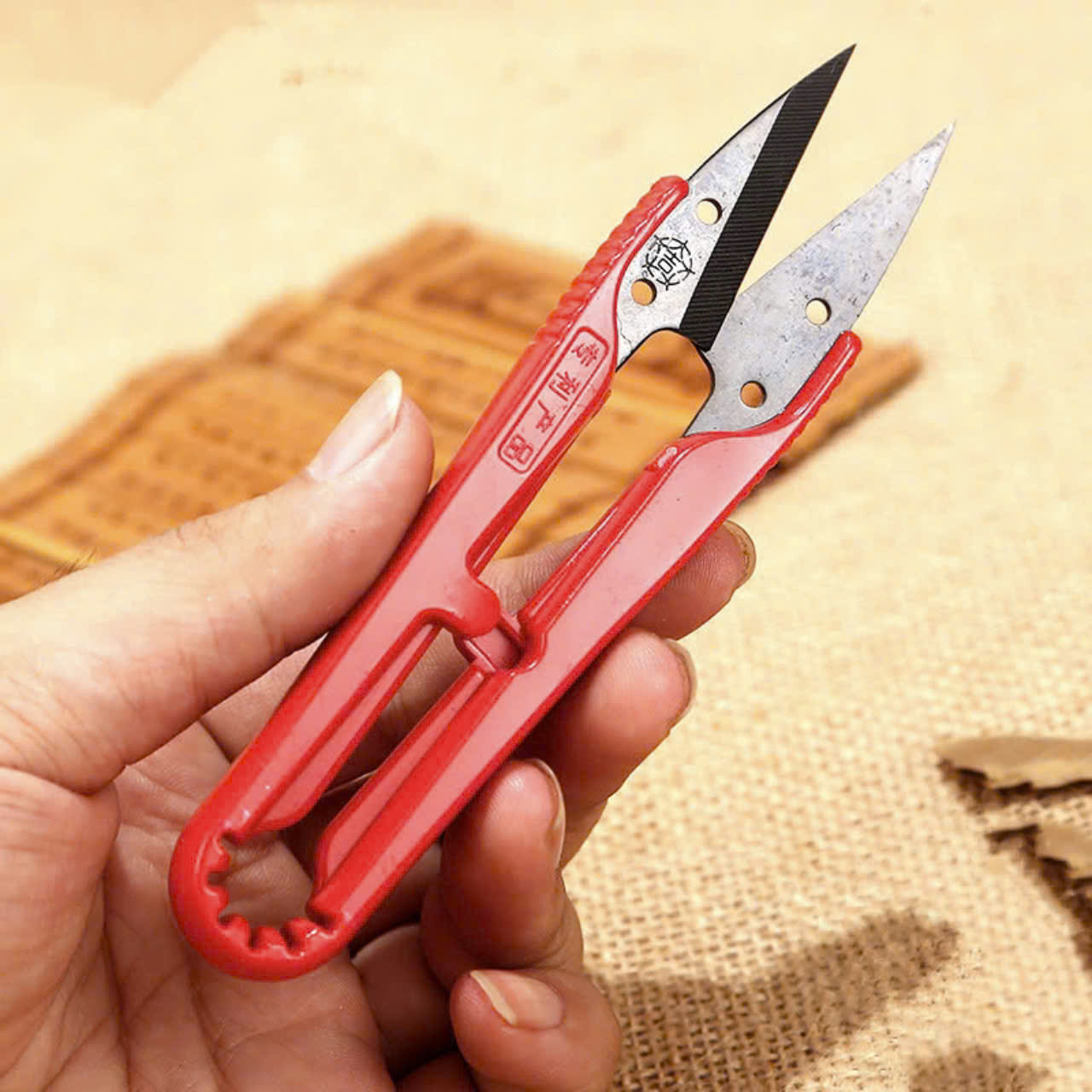 combo 12 cái Kéo bấm chỉ DJ-107. siêu sắc bén