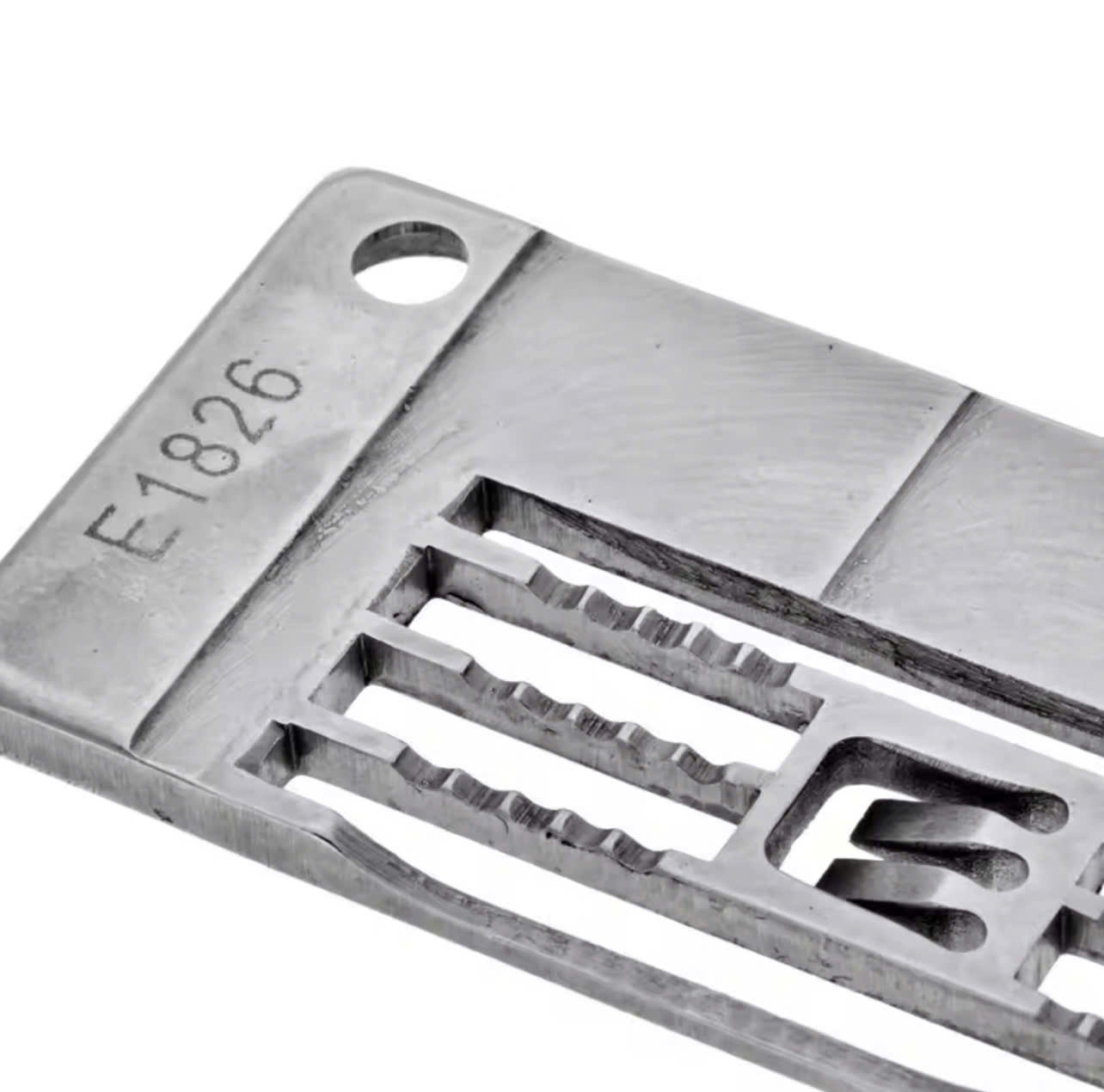 Mặt nguyệt Sirubar F007, E1826 3 kim 5 chỉ 5.6mm dùng cho máy may công nghiệp (GIÁ 1 CÁI)