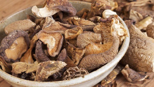 Cách làm nấm sấy khô