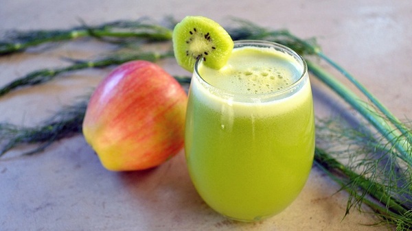 Sinh tố táo kiwi