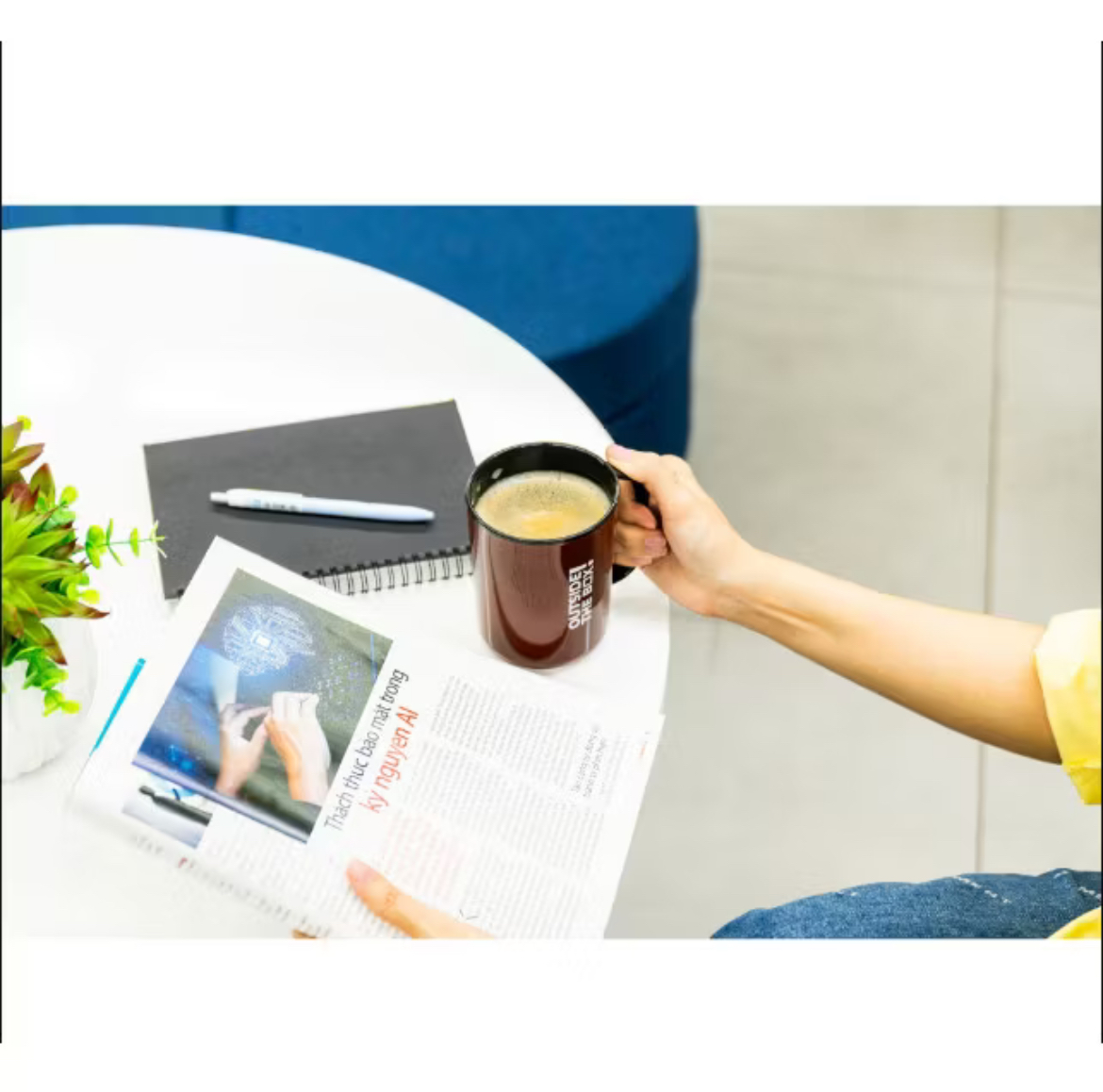 Ca quai 2 màu 500ml, ca uống nước, ly uống nước đa sắc màu hiện đại bắt mắt, nhựa Duy Tân