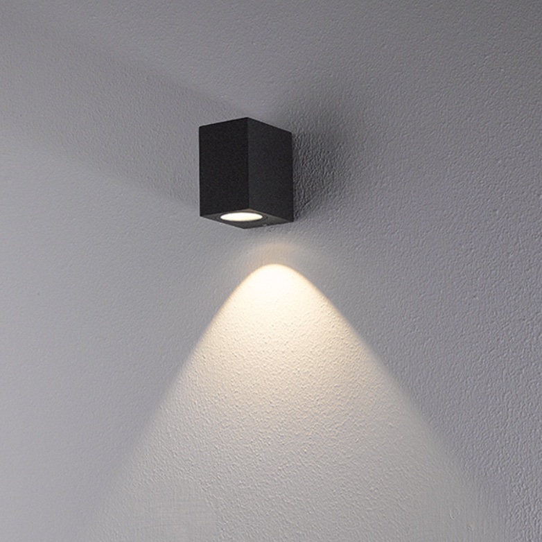 Đèn Gắn Tường Ngoài Trời 1 Đầu 7W Nanoco NBL2622