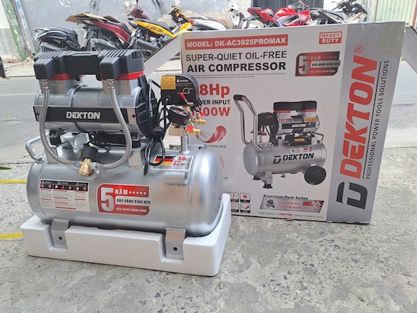 Máy Nén Khí Không Dầu Dekton DK-AC3925PROMAX (1.8HP - 22L) – Bình Nhôm Chống Rỉ Sét