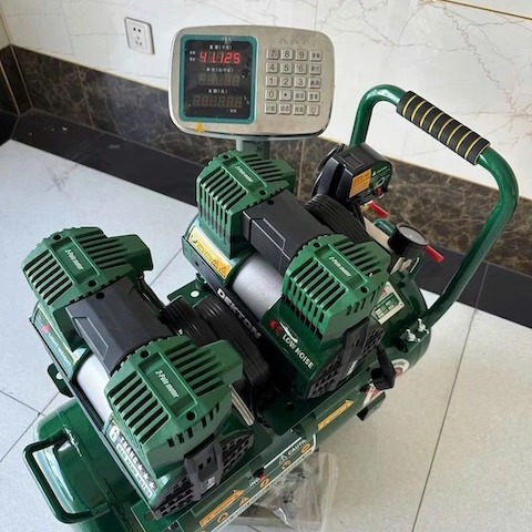 MÁY NÉN KHÍ KHÔNG DẦU 50L DEKTON  DK-AC3950PRO – BẢO HÀNH BÌNH NÉN 3 NĂM