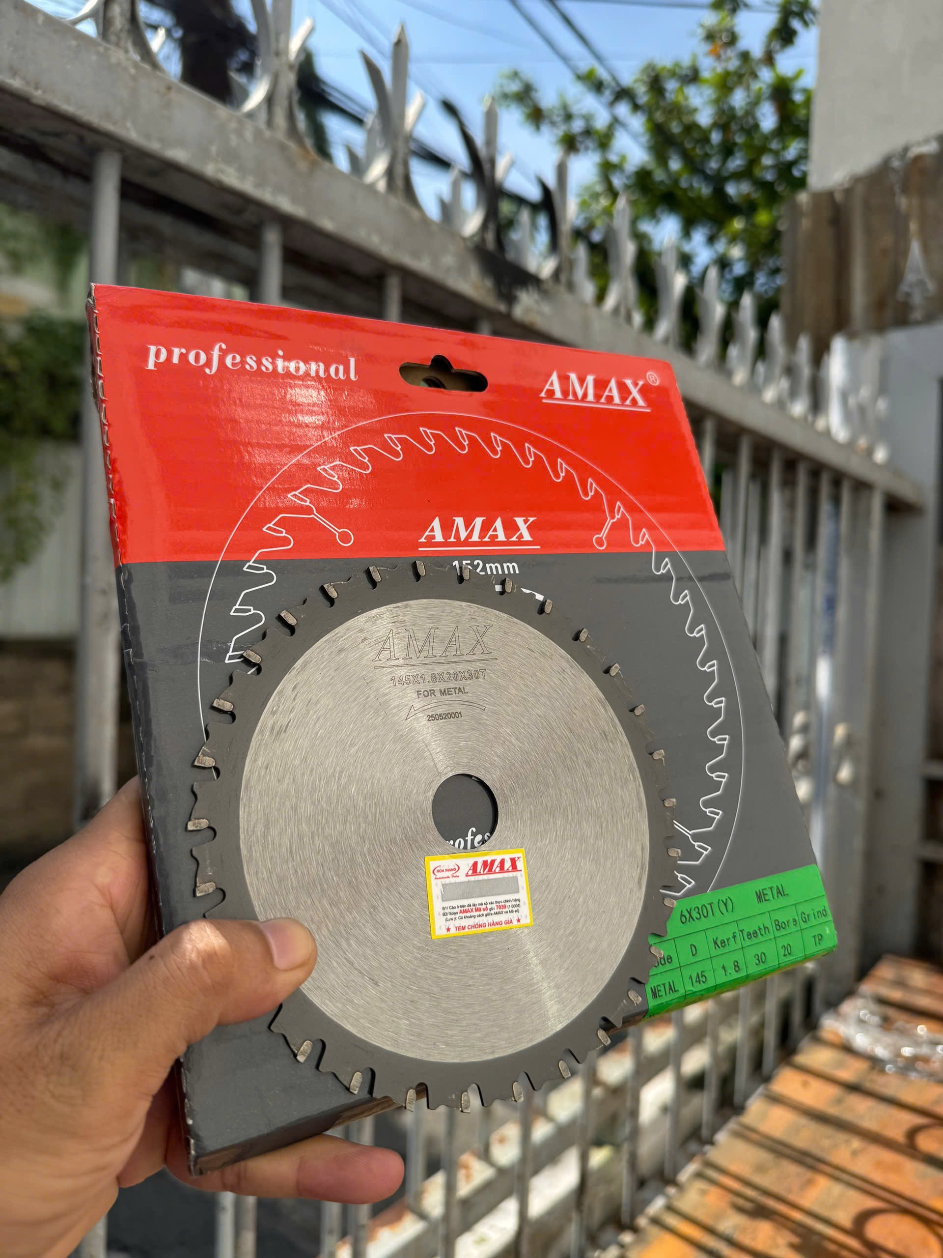 Lưỡi cắt hợp kim Amaxtools chuyên dụng cho kim loại (FOR METAL)