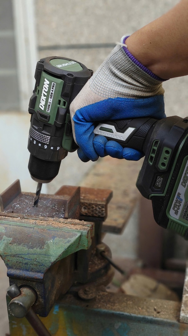 Máy Khoan Pin 13mm Dekton M21-ID13100PRO | Gen 4 Pro - Lực Kéo 100N.m - Chống Vặn Cổ Tay (Kickback Control)