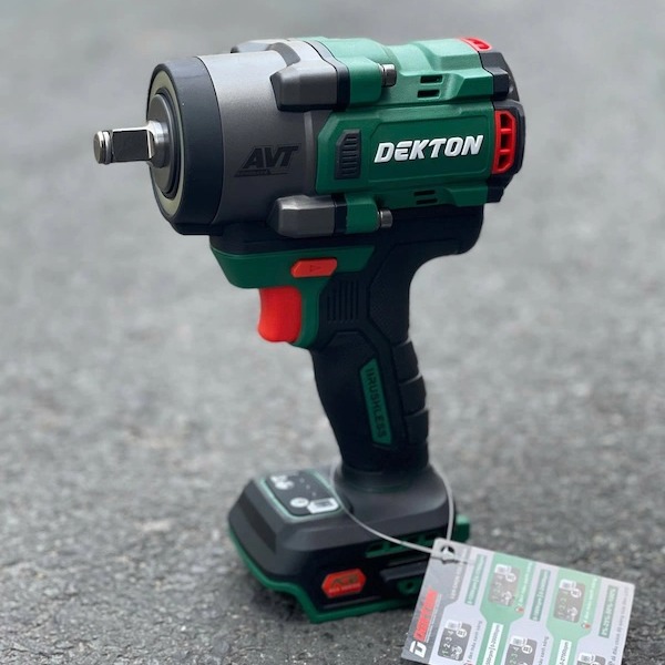 [ACE series] Máy Siết Bulong 850Nm Dùng Pin 21V Dekton M21-IW850PROMAX Thế hệ mới nhất GEN 4, chân pin phổ thông