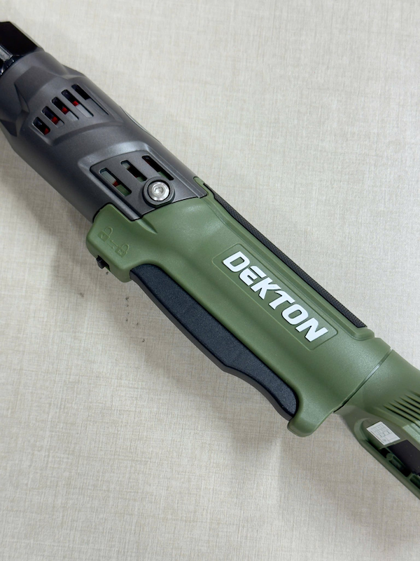 Máy Siết Bulong Góc Pin 21V Dekton M21-RW90XPRO – Lực Siết 90Nm, Động Cơ Không Chổi Than (Brushless)