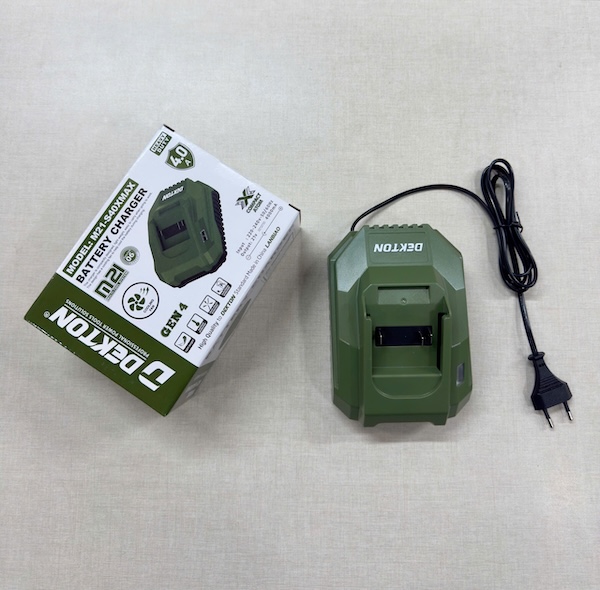 Sạc Nhanh Dekton M21-S40MAX (4.0A) – Thế Hệ Gen 4, Có Quạt Làm Mát & Tản Nhiệt Nhôm