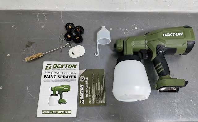 Máy Phun Sơn Dùng Pin Phổ Thông 21V Dekton M21-SPS1000