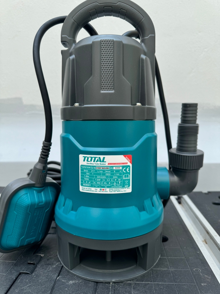 Máy bơm chìm nước thải 750W TOTAL TWP87506