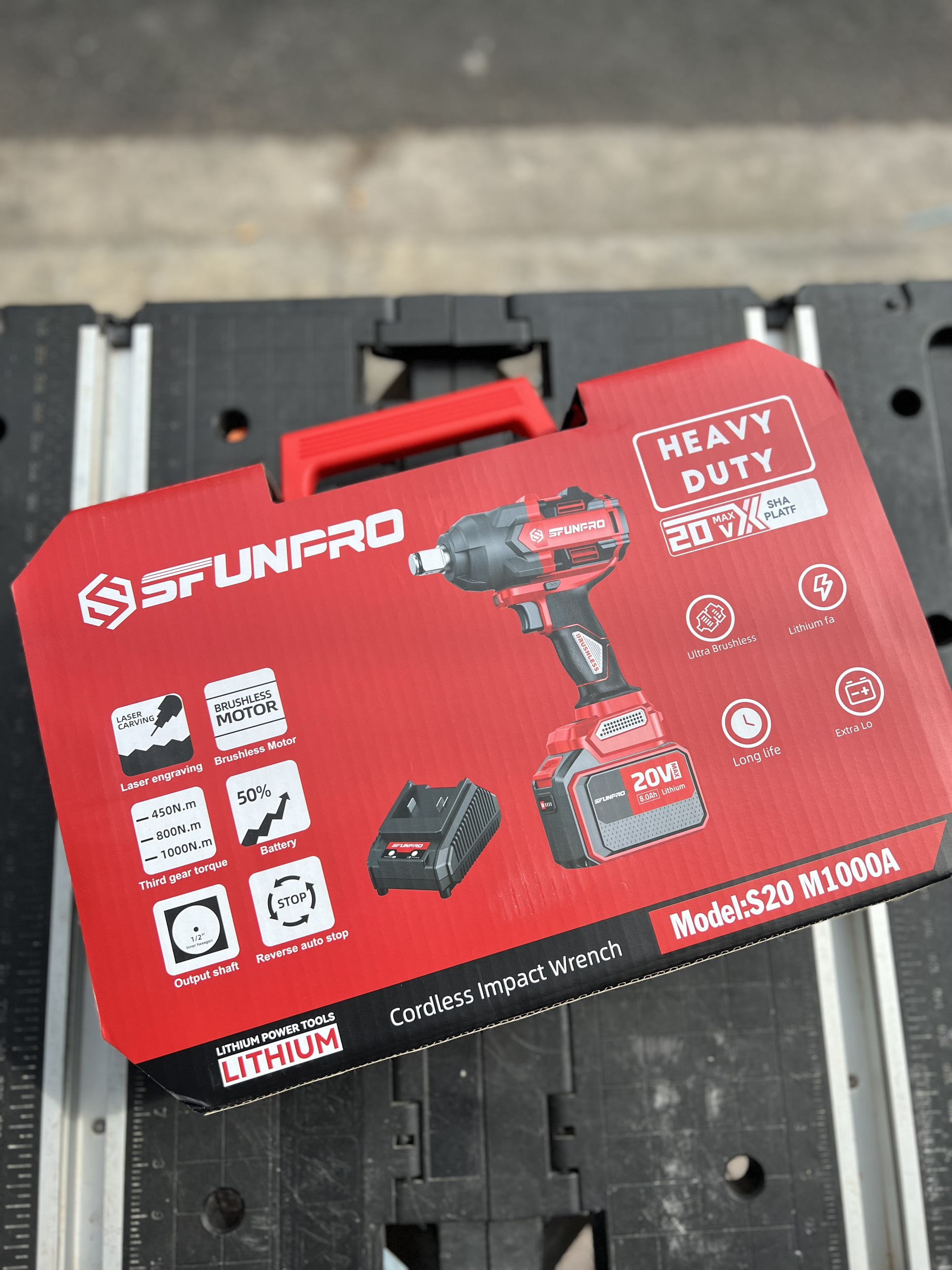 Máy siết bulong 1000N đầu khẩu 3/4 inch dùng pin 20V SFUNPRO S20 M1000A