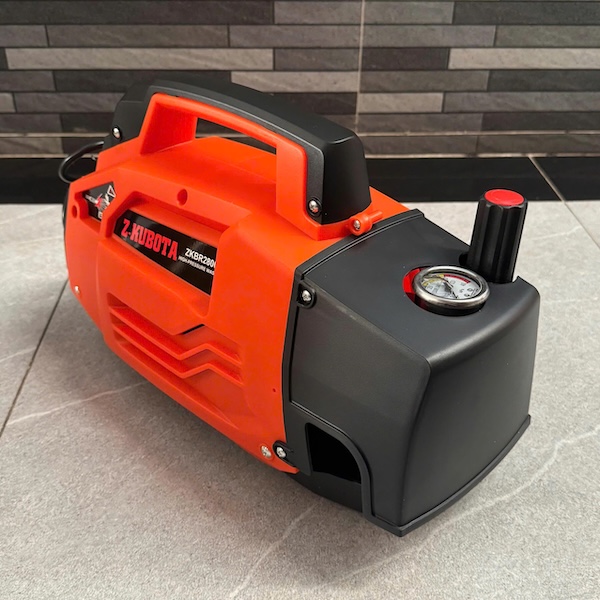 Máy Rửa Xe Cao Áp Z-Kubota ZKBR2800 2800W Dây 10m Tự Hút Nước Kèm Bình Bọt Tuyết