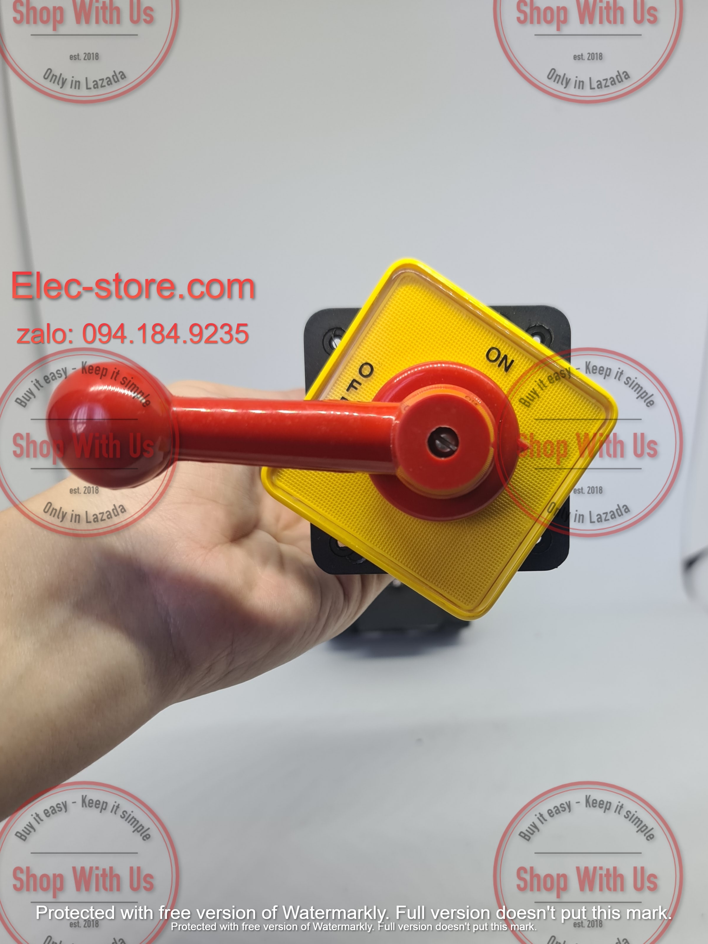 Công tắc LB100 3P 100A  On/Off - Công tắc chuyển mạch dòng điện ba pha LB100 313 09 MB42 BGYR - Chuyển mạch dòng 3P 100A 2 vị trí ON/OFF -  Công tắc xoay 2 vị trí đổi dòng 3P 100A - chuyển mạch Salzer