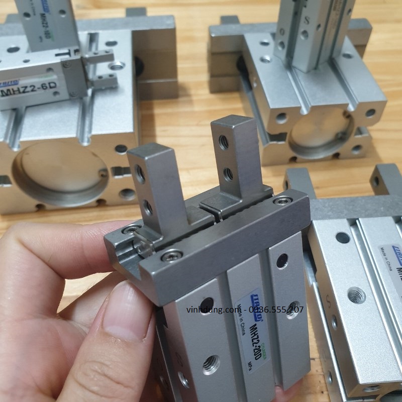 Xi lanh kẹp MHZ2-40D/32D/25D/20D/16D/10D/6D